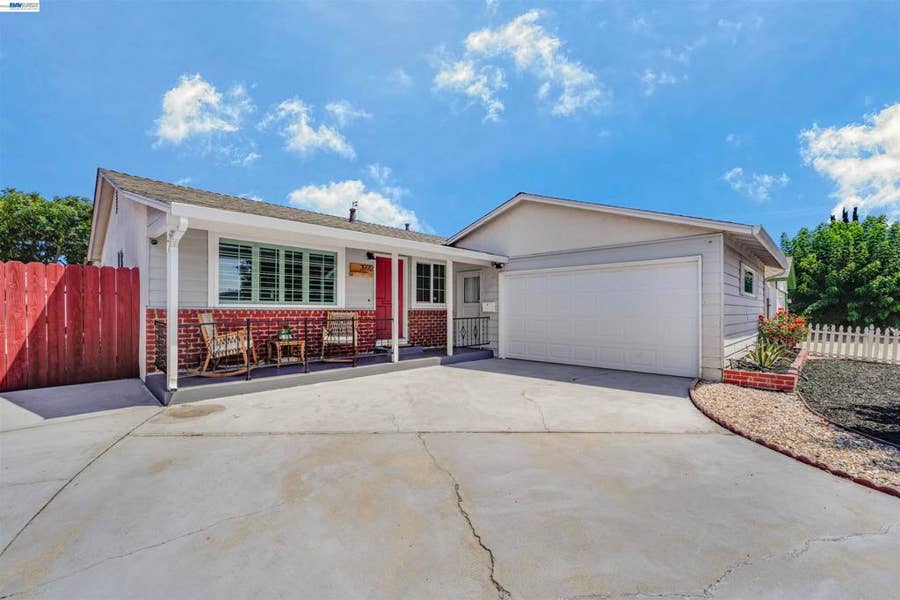 Property photo for 39912 Wyatt Ln, Fremont, CA
