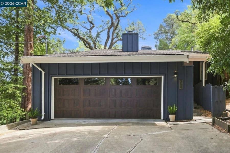 Property photo for 859 Mountain View Dr, Lafayette, CA