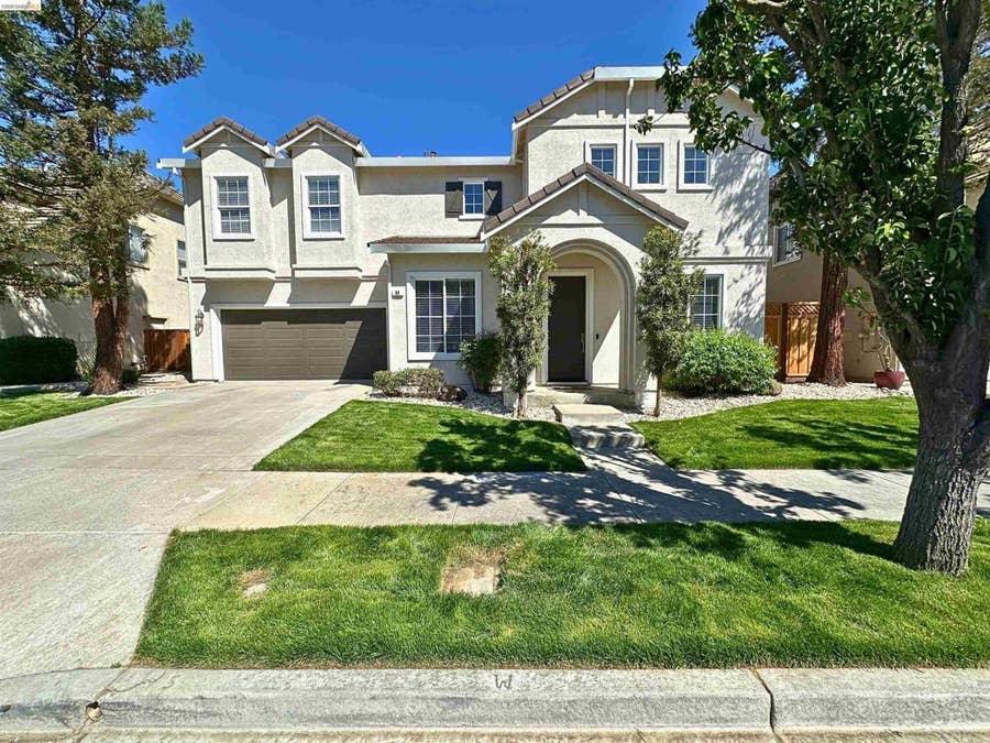 Property photo for 94 Heritage Way, Brentwood, CA