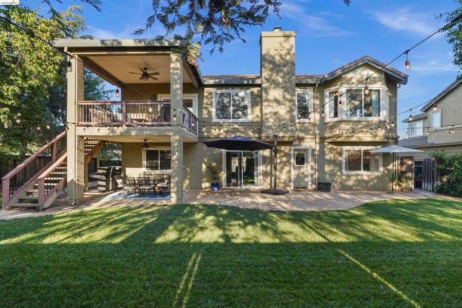 Property photo for 1049 Meadowgate Way, Brentwood, CA