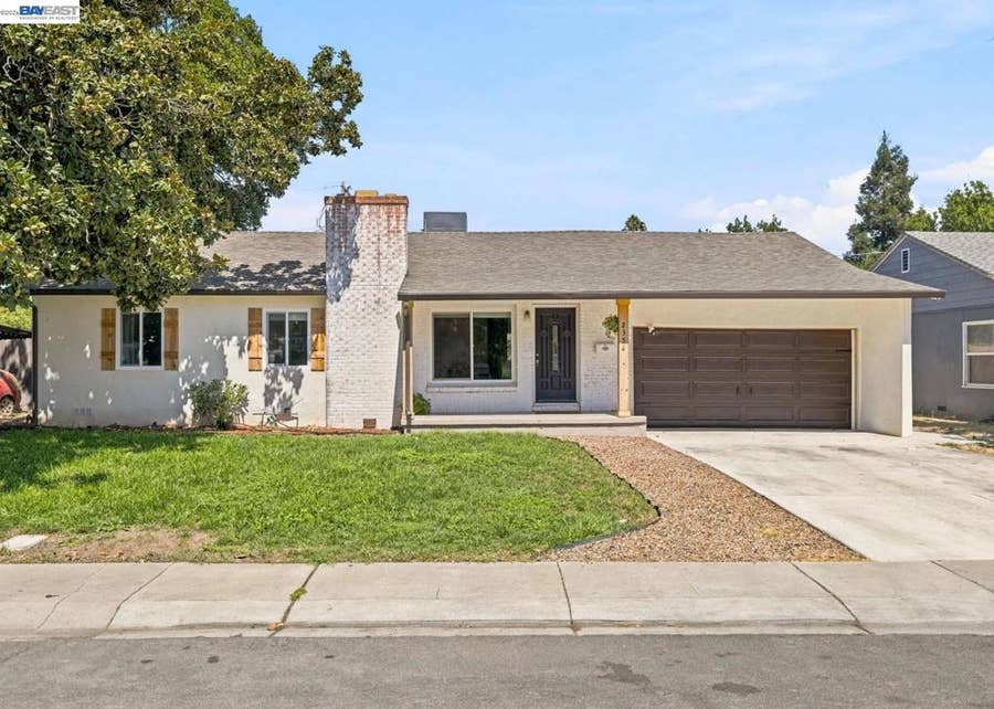 Property photo for 2351 W Euclid Ave, Stockton, CA
