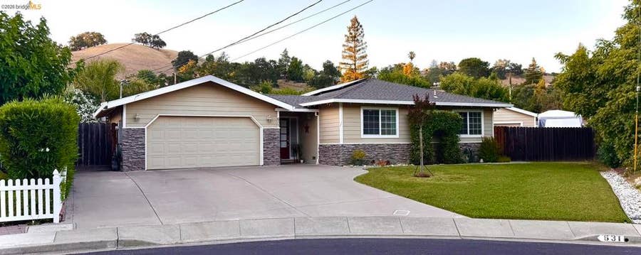 Property photo for 631 Sherree CT, Martinez, CA