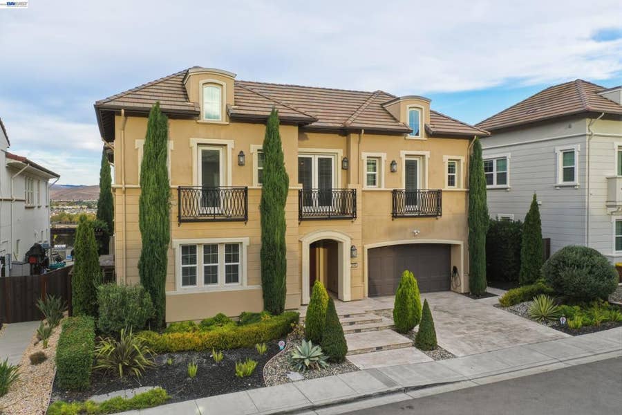 Property photo for 2049 Elderberry Dr, San Ramon, CA