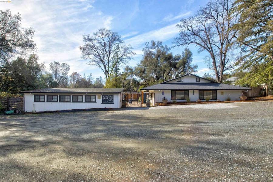 Property photo for 22004 Parrotts Ferry Rd, Sonora, CA