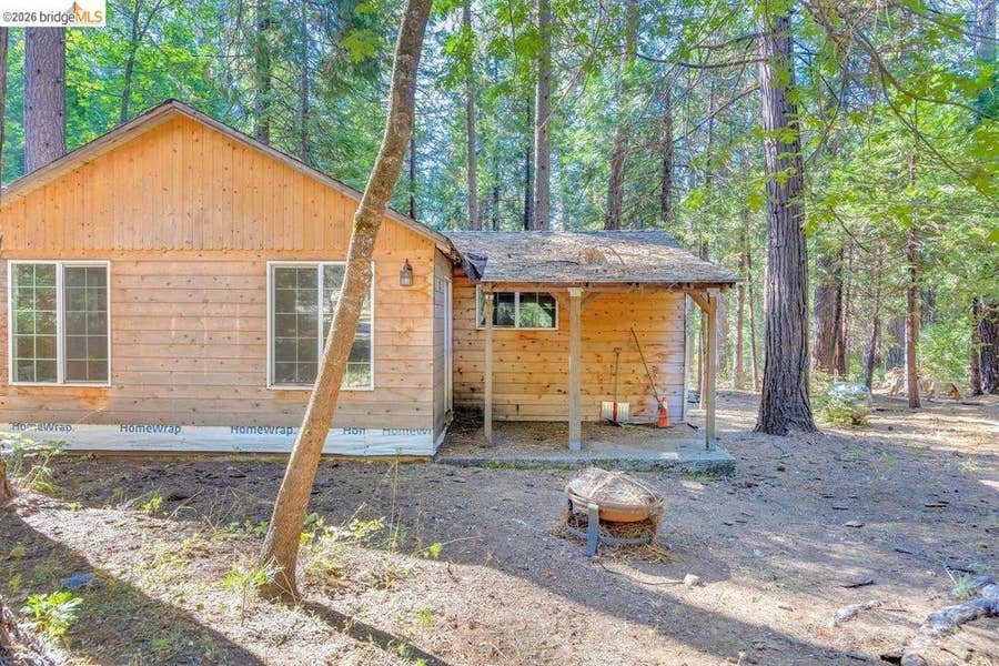 Property photo for 2845 Pine Dr, Arnold, CA