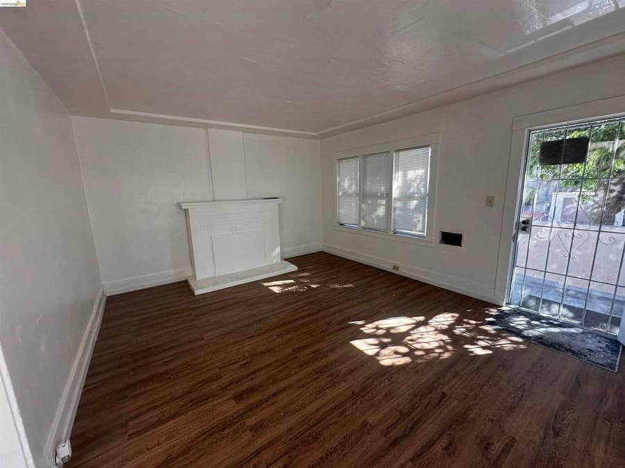 Property photo for 3316 Macarthur Blvd, Oakland, CA