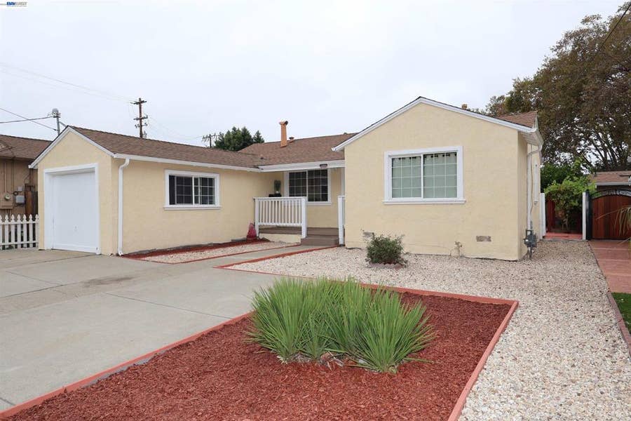 Property photo for 16829 Daryl Ave, San Lorenzo, CA