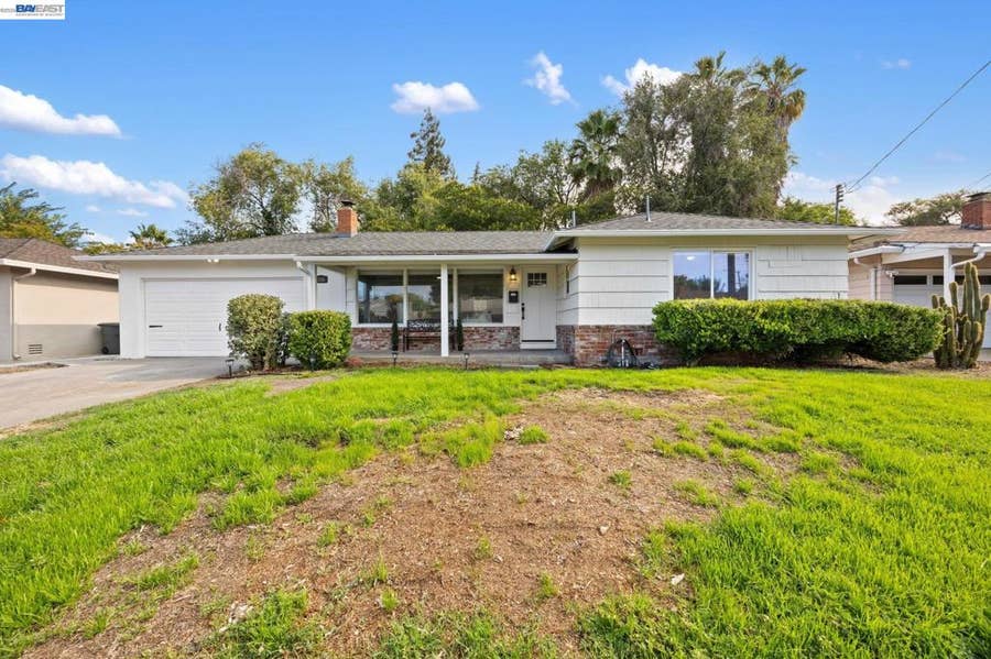 Property photo for 2136 Holbrook Drive, Concord, CA