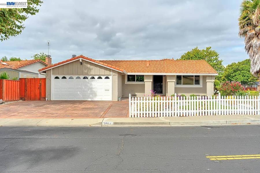 Property photo for 2502 Begonia St, Union City, CA