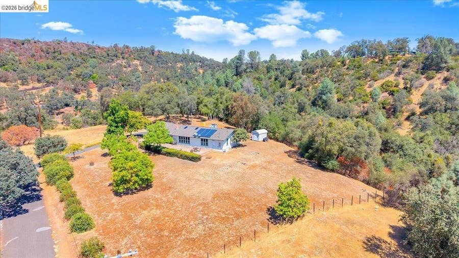 Property photo for 9790 O Neil Ct, Jamestown, CA