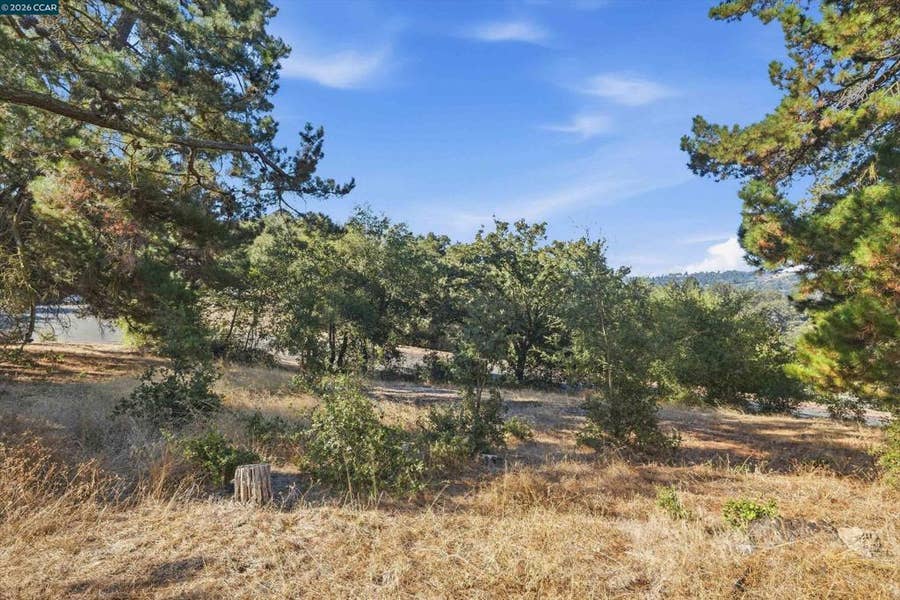Property photo for 0 Hamlin Rd, Lafayette, CA