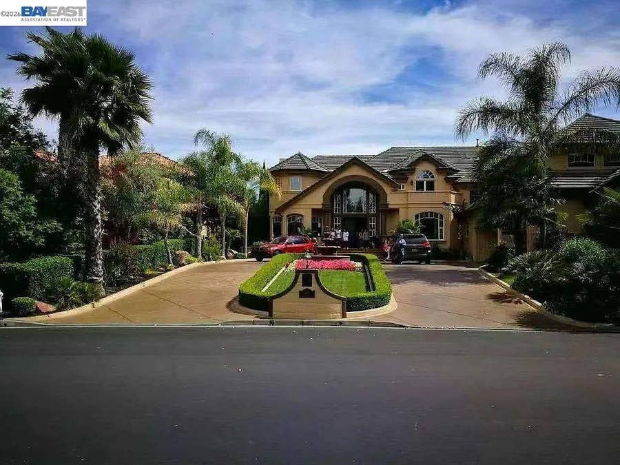 Property photo for 3511 Country Club Pl, Danville, CA
