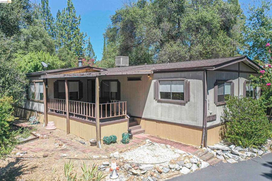Property photo for 10956 Green, Columbia, CA