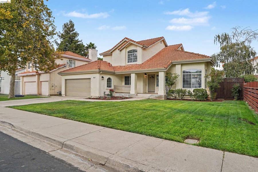 Property photo for 850 Nicholas Ct, Brentwood, CA