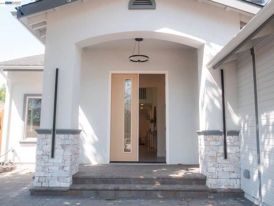 Property photo for 2521 Coconut Dr, San Jose, CA