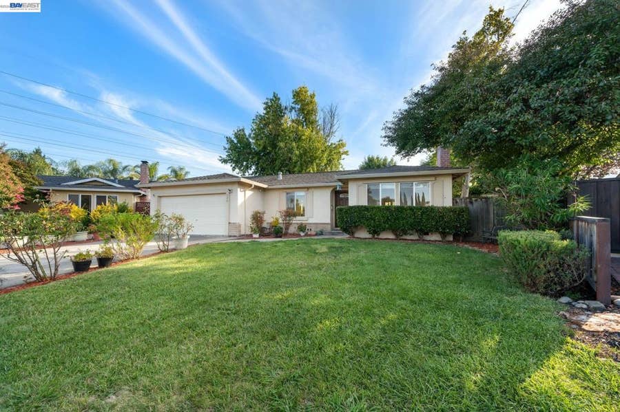 Property photo for 120 Montclair Pl, San Ramon, CA