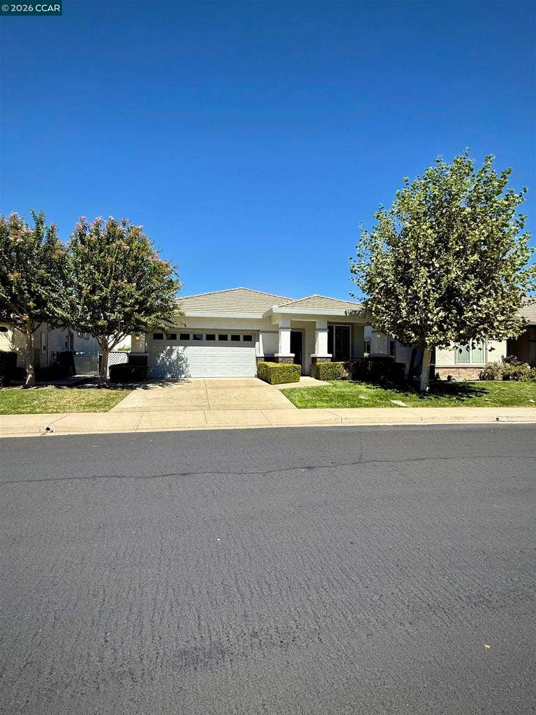 Property photo for 1010 Centennial Dr, Brentwood, CA