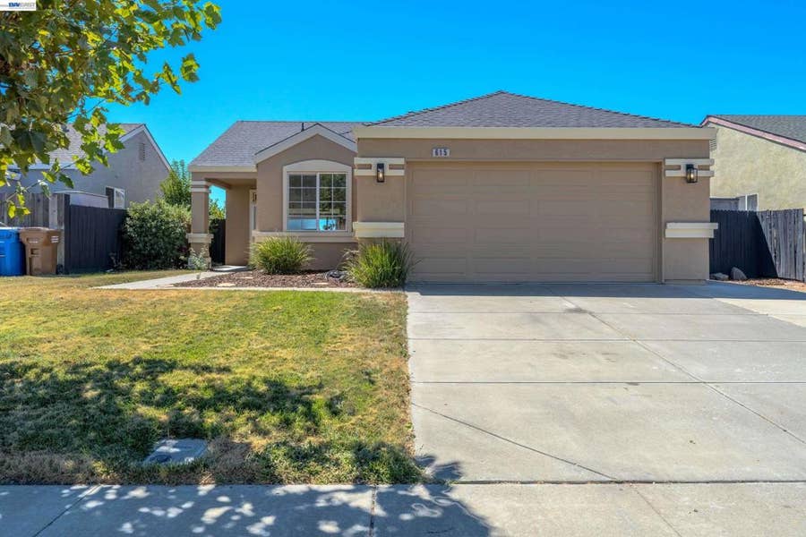 Property photo for 615 Anderson Way, Rio Vista, CA