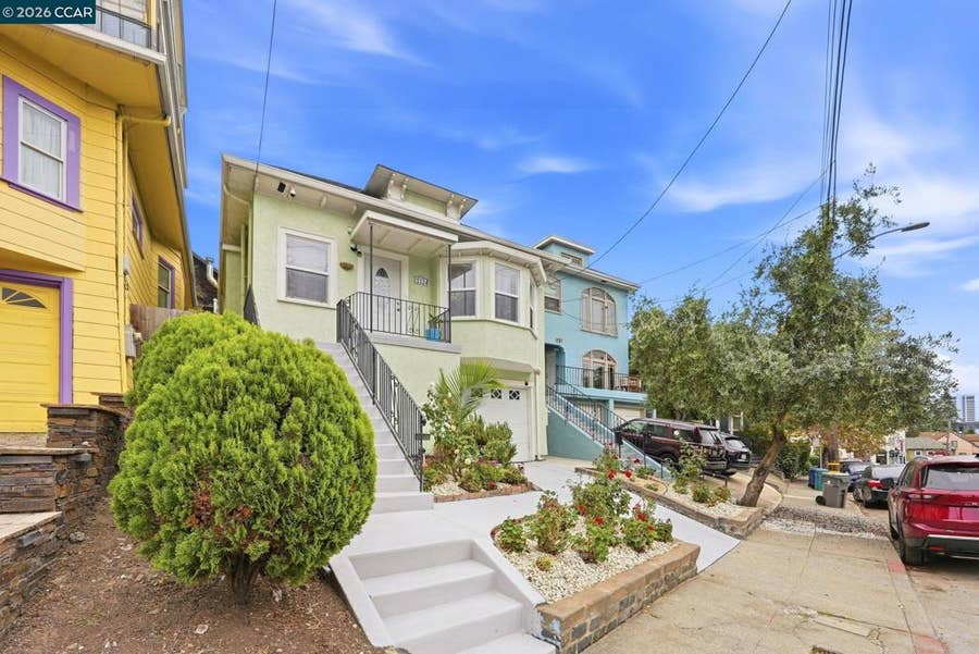 Property photo for 3334 Harrison St, Oakland, CA