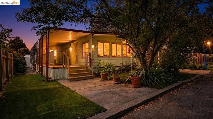 Property photo for 1742 W Harbor Drive, Isleton, CA