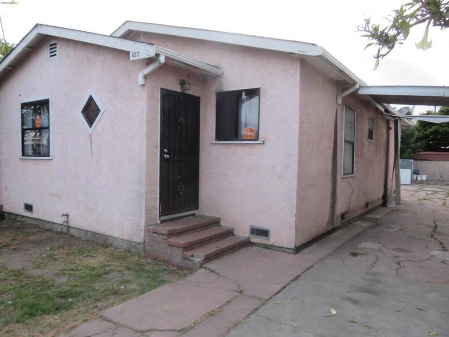 Property photo for 1027 76Th Ave, Oakland, CA
