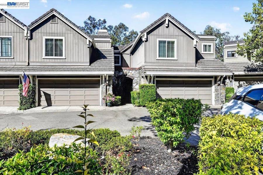 Property photo for 525 Silver Oak Ln, Danville, CA