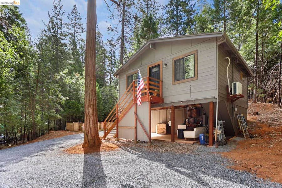 Property photo for 16680 Madrone Circle, Sonora, CA