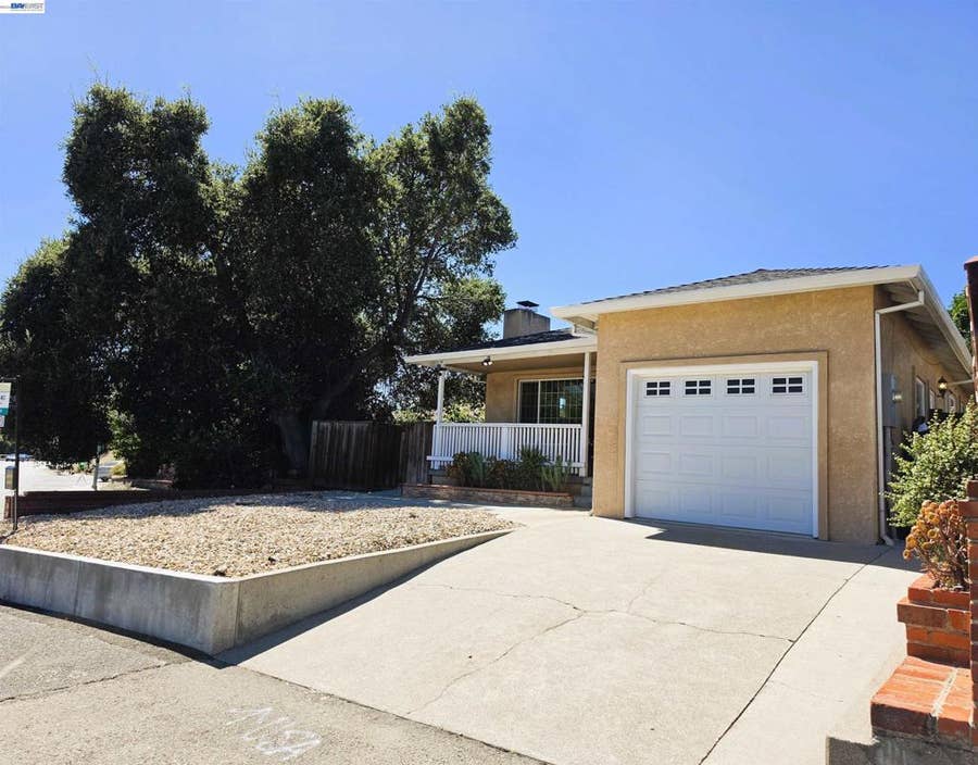 Property photo for 22341 N 6Th St, Castro Valley, CA