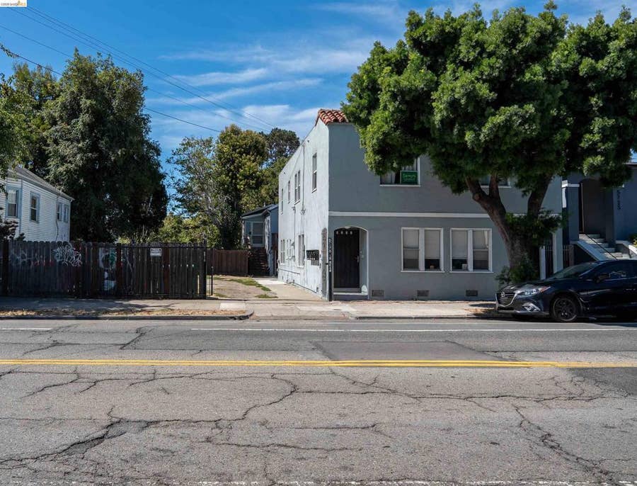 Property photo for 5719 Shattuck Ave, Oakland, CA