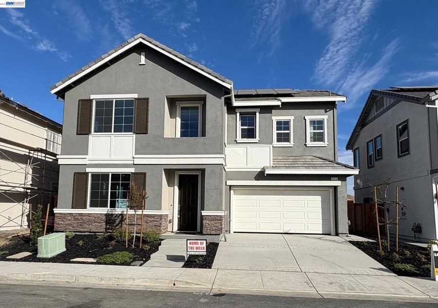 Property photo for 2412 Golden Way, Fairfield, CA