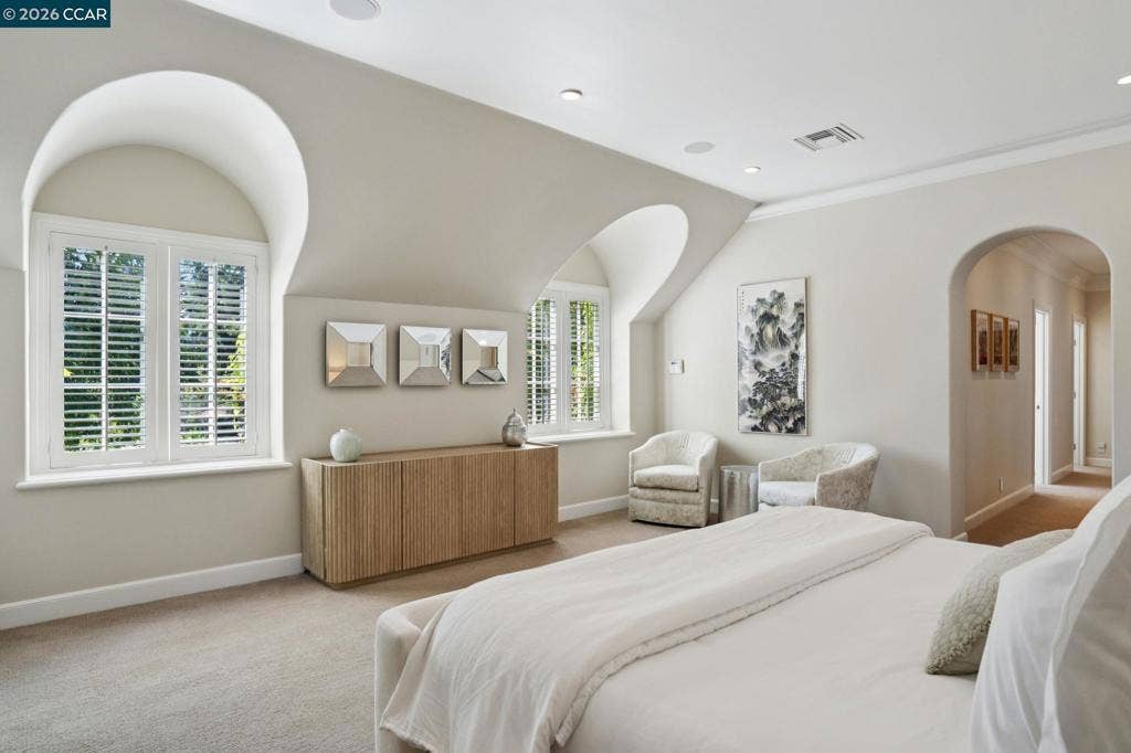 1232 Rose Ln, Lafayette, CA 94549