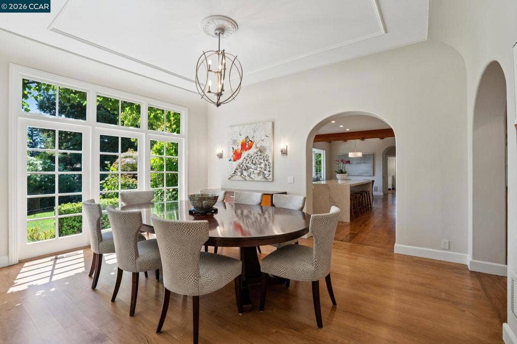 1232 Rose Ln, Lafayette, CA 94549