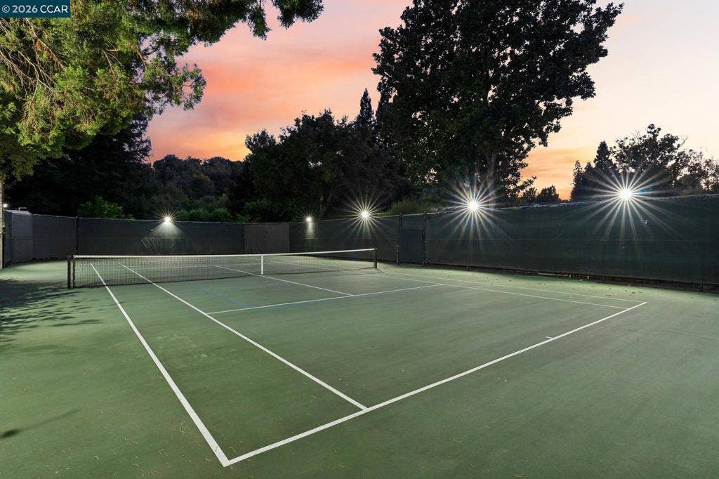 1232 Rose Ln, Lafayette, CA 94549