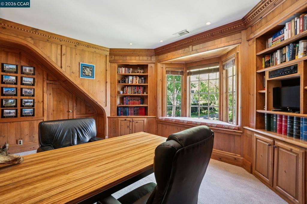 1232 Rose Ln, Lafayette, CA 94549