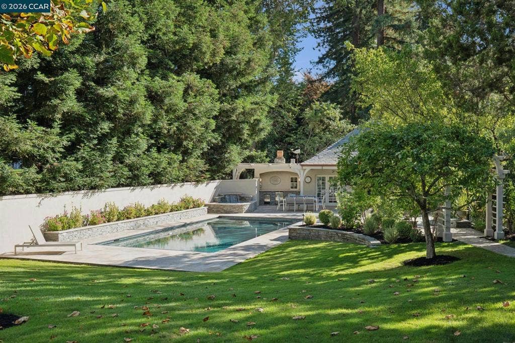 1232 Rose Ln, Lafayette, CA 94549
