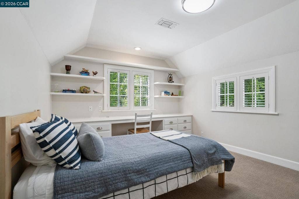 1232 Rose Ln, Lafayette, CA 94549