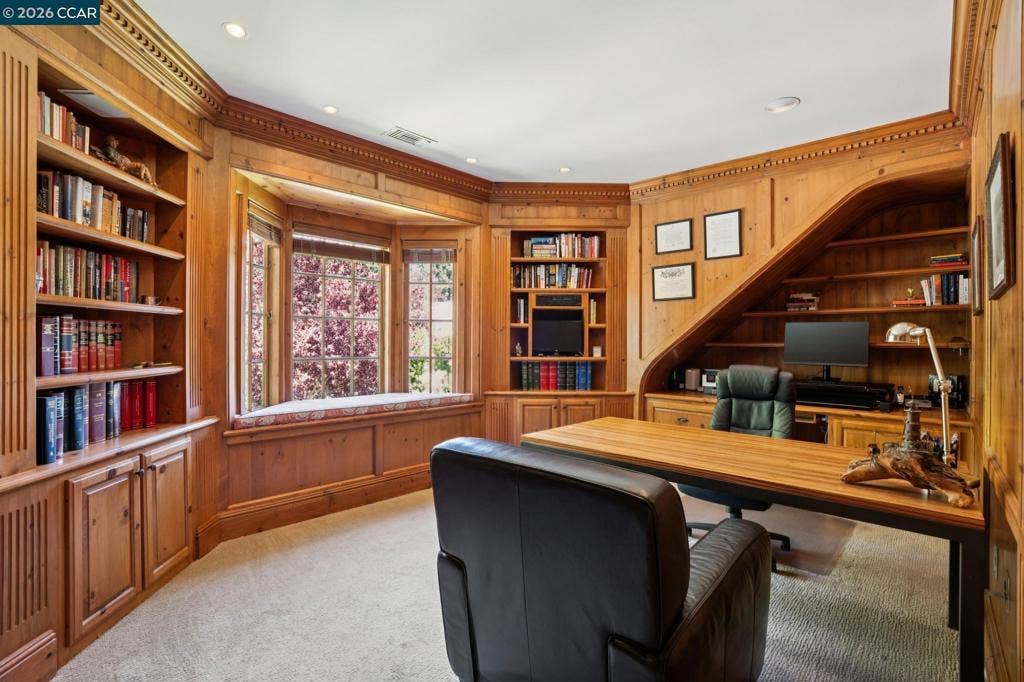 1232 Rose Ln, Lafayette, CA 94549