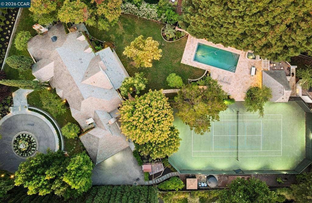 1232 Rose Ln, Lafayette, CA 94549