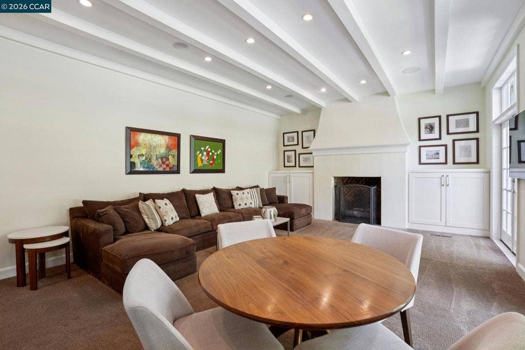 1232 Rose Ln, Lafayette, CA 94549