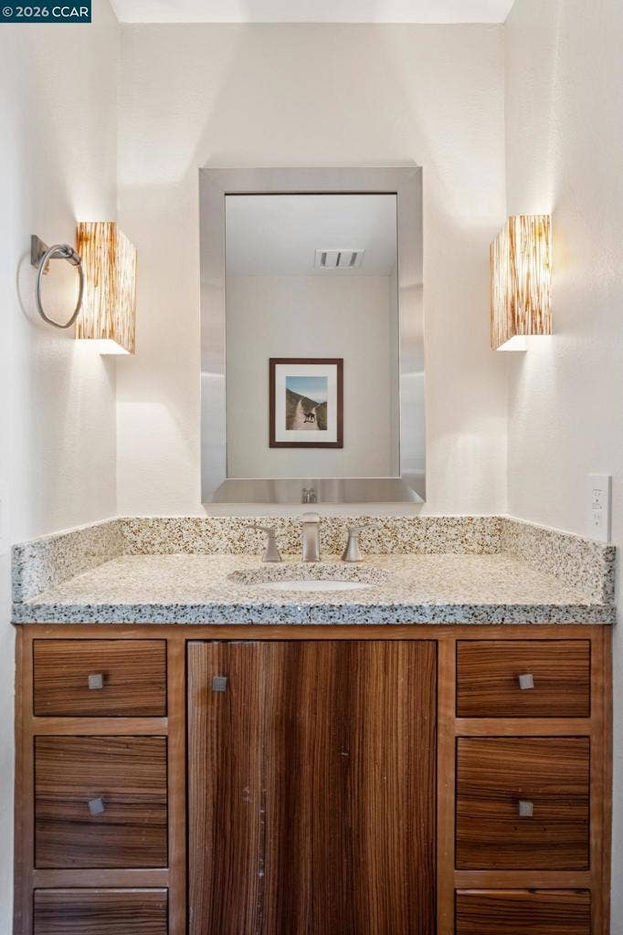 1232 Rose Ln, Lafayette, CA 94549