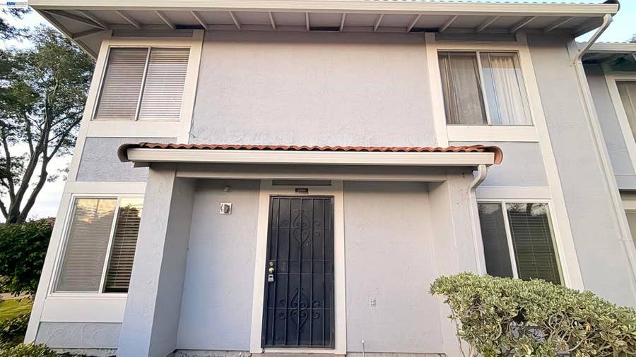 Property photo for 4994 Bridgepointe Pl, Union City, CA