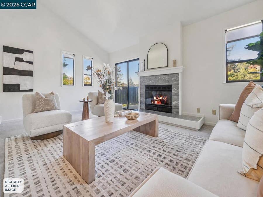 Property photo for 6480 Oakwood Dr, Oakland, CA