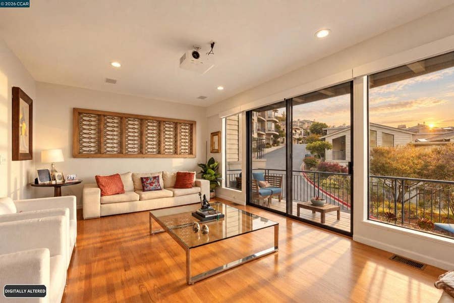 Property photo for 5 Schooner Hill, Oakland, CA