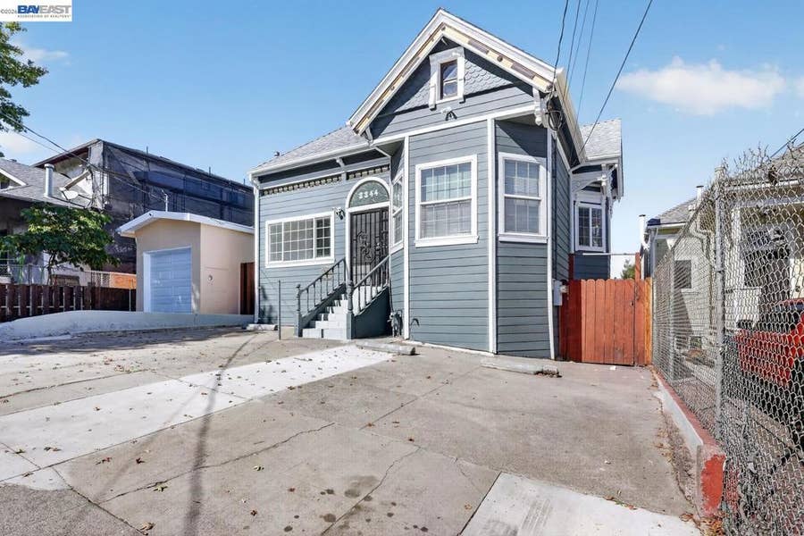 Property photo for 2244 E 20Th St, Oakland, CA