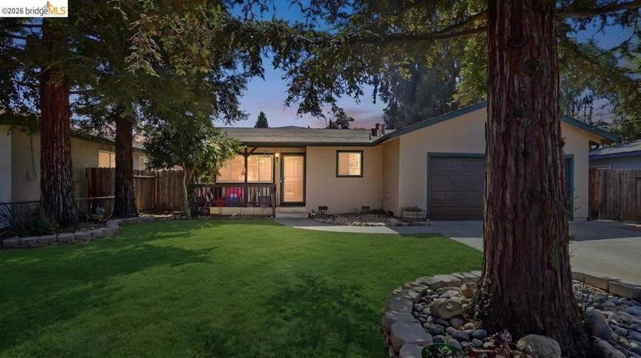 Property photo for 1118 Dainty Avenue, Brentwood, CA