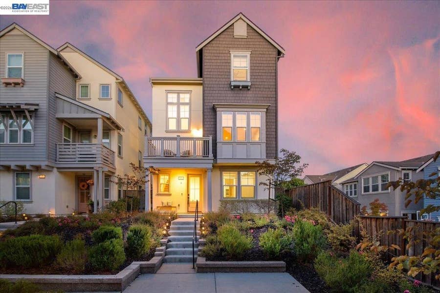 Property photo for 2062 Confidence Way, Dublin, CA