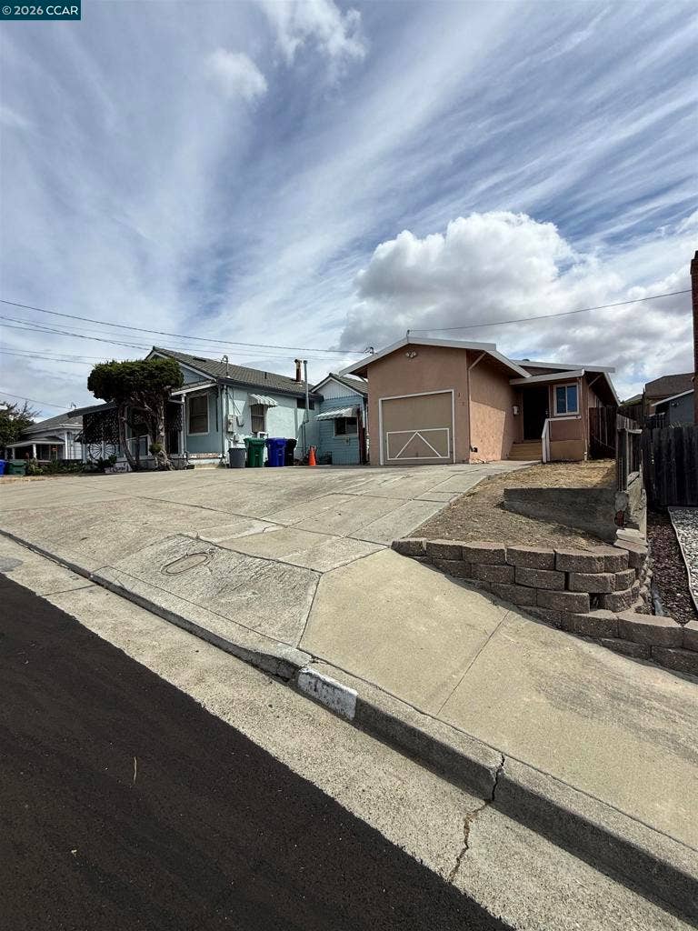 Property photo for 363 Pinole Ave, Rodeo, CA
