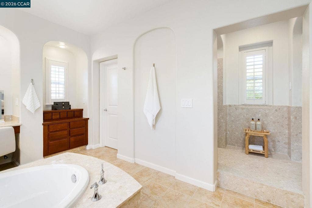 5045 Campion Dr, San Ramon, CA 94582
