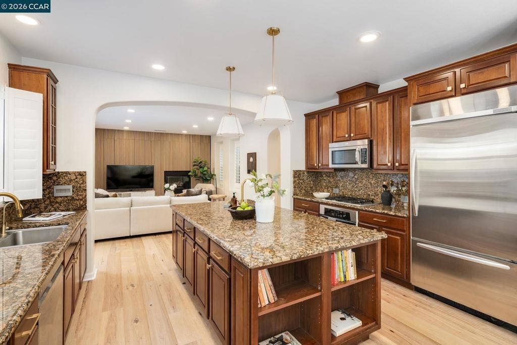 5045 Campion Dr, San Ramon, CA 94582