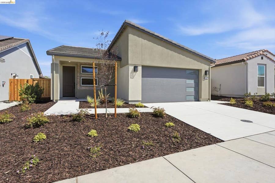 Property photo for 1164 Patriot Way, Hollister, CA